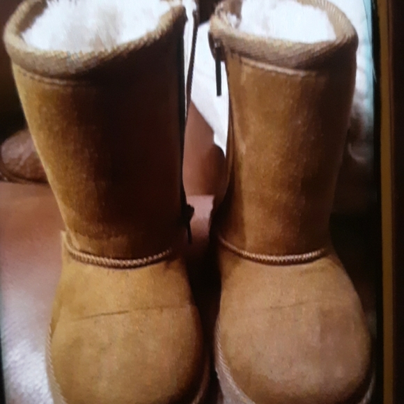 NORDSTROM RACK KIDS BOOTS CHESTNUT SIZE 7 - Picture 1 of 8